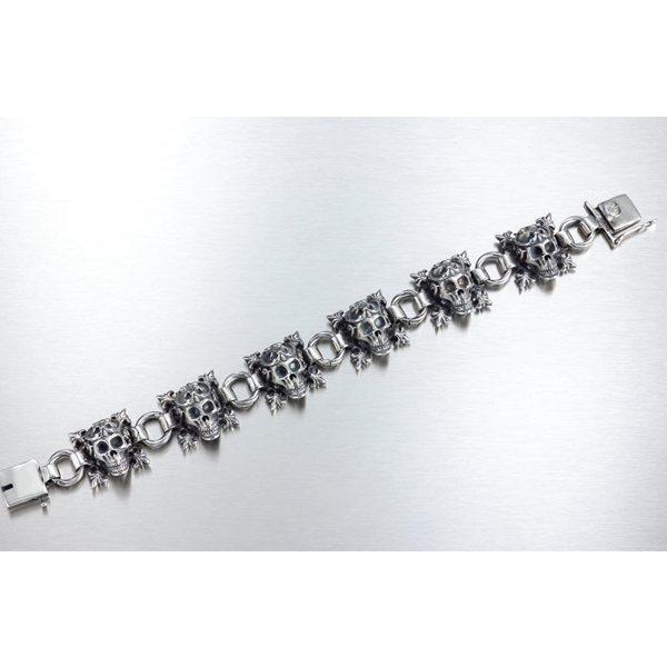 Awakening of Dead Heroes